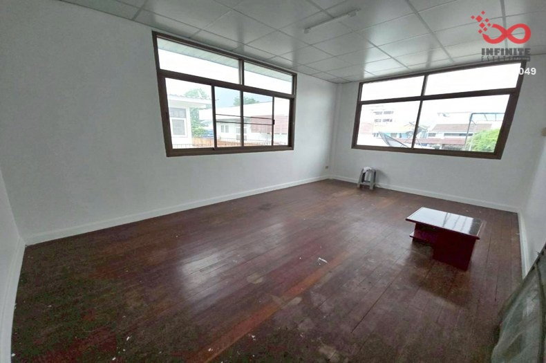 รูป ขายบ้านเดี่ยว 2 ชั้น หมู่บ้าน ต.รวมโชค 79 ตร.ว. หลังมุม โชคชัย 4 ซอย 56 ใกล้ MRT โชคชัย 4 - รูปที่ 9/11