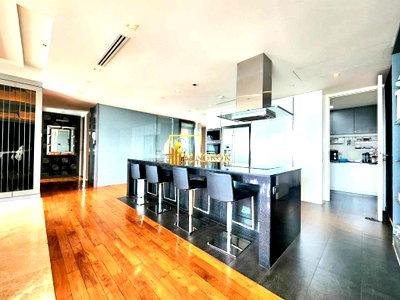 คอนโดให้เช่า : The Pano | Luxurious Riverside Condo With Amazing River Views - BR18452CD