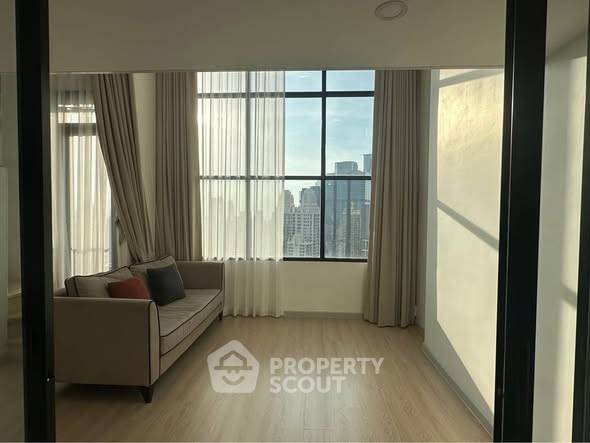 picture High-Floor 1-BR 37 Sqm At Knightsbridge Prime Sathorn, BTS Saint Louis (ID 3129506) - 4/9