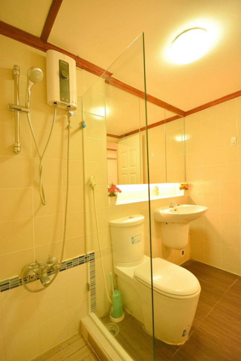 picture Thonglor                    Tower  - 11/12