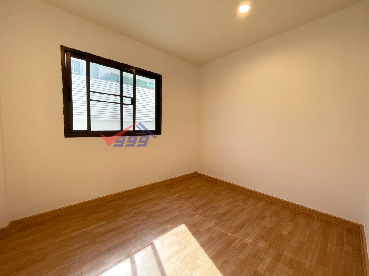 picture House for Rent - Chuan Chuen Bang Khen | 6 Bedrooms 255 sq.m. REF. 075HRK - 18/26