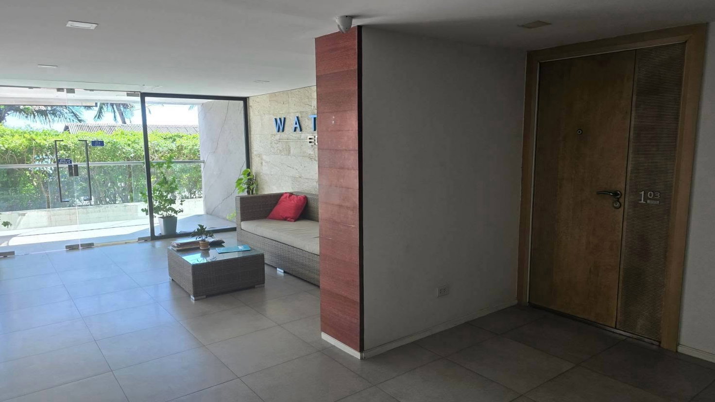 รูป Beachfront Condo for Sale Waters Edge Condominium Na Jomtien - รูปที่ 7/8