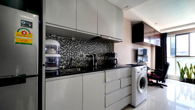 Condos for sale : 🛏️ Studio - 🛁 1 Bath - 🏙️ City View - 🇹🇭 COMPANY name - 🏢 Novana Residence Pattaya - Ref: NOV20