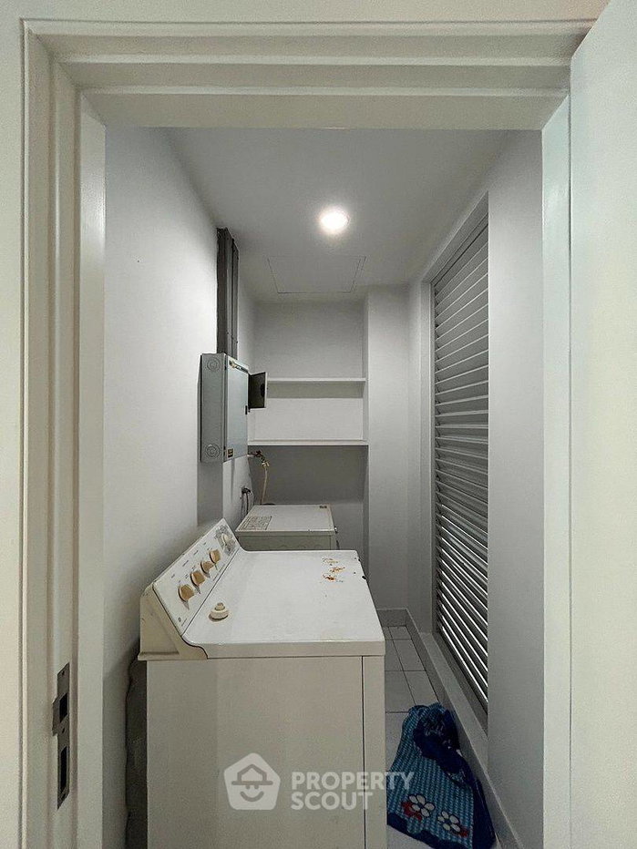 picture 2-BR Condo For Rent, The Star Estate @ Narathiwas, Chong Nonsi (ID 1139018) - 7/18