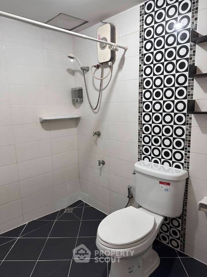 รูป คอนโด 1 ห้องนอน ขาย Hillside Condominium 2 ใกล้นิมมานเหมินทร์ (ID 3127348) - รูปที่ 7/12