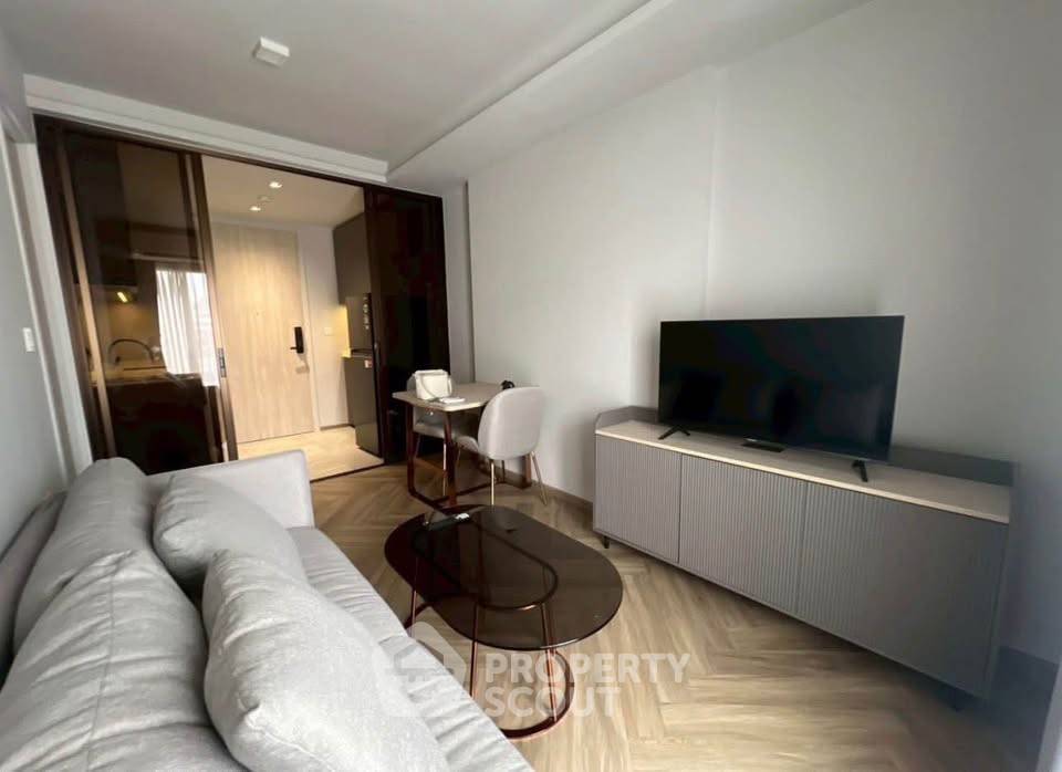 picture 1-BR Condo For Rent, Chapter Thonglor 25, Thong Lo (35 Sqm) (ID 3129930) - 2/9