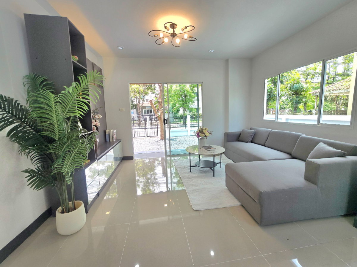 รูป บ้านเดี่ยวหลังใหญ่ ทำเลดี กว้างขวาง รีโนเวทใหม่ทั้งหมด เฟอร์นิเจอร์สวยพร้อมอยู่ ม.แลนซีโอ รามคำแหง-วงแหวน  ถ.เคหะร่มเกล้า64  คลองสองต้นนุ่น ลาดกระบัง - รูปที่ 22/37