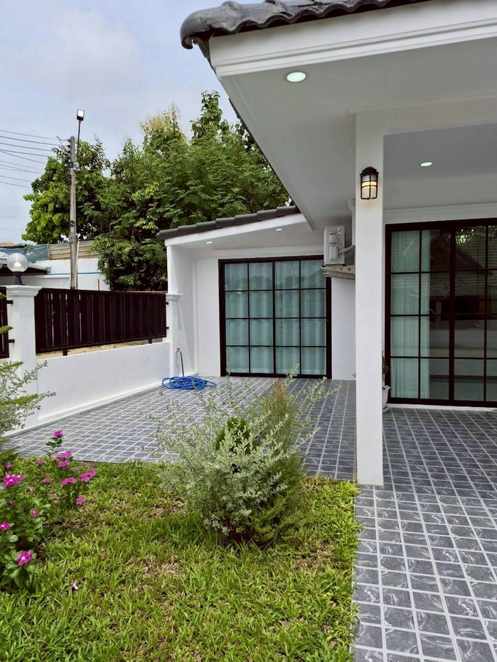 รูป ขายบ้านเดี่ยวพูลวิลล่า ชั้นเดียวหลังมุม หมู่บ้านรวิพรวิลเลจ 1-2 ซอยเขาน้อย พัทยา 3 ห้องนอน พร้อมสระว่ายน้ำส่วนตัว - รูปที่ 14/14
