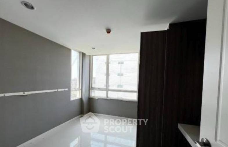 picture 2-Bed Condo For Sale, Elements Srinakarin, Floor 6, Nong Bon/Prawet (ID 3125073) - 2/4