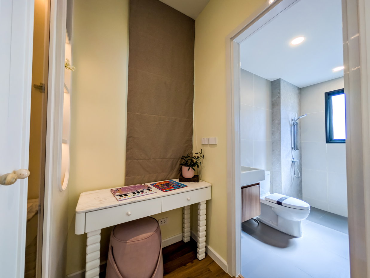 picture Modern Tropical House for Sale East Pattaya - 18/29