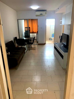 Condos for sale : 2-BR 50 Sqm Condo At City Home Rattanathibet, 400m to MRT Bang Krasor (ID 3091258)