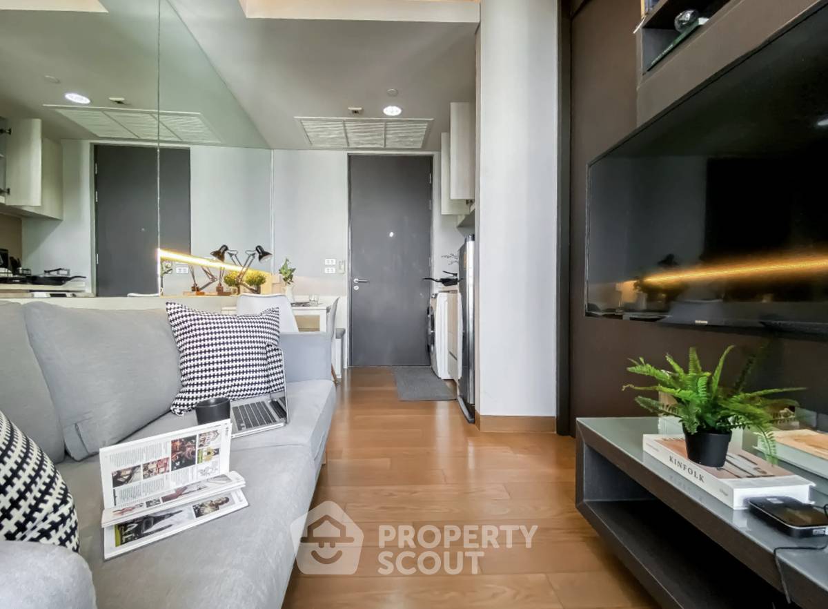รูป คอนโด 1 ห้องนอน เดอะ ลุมพินี 24 ชั้น 20 ใกล้ BTS พร้อมพงษ์ (ID 3129371) - รูปที่ 3/11