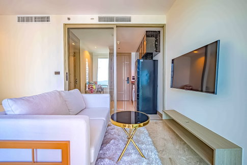 The Riviera Ocean Drive Condo for Rent Studio Sea View