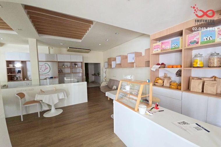 6-bed townhouse for sale, 34 sq wah, Ketnutchermine