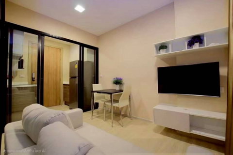 Condolette Midst Rama 9 for sale. Prime location in the new CBD, in the heart of Rama 9, near MRT Rama 9 station.