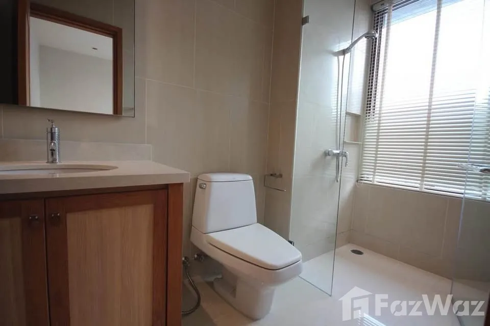 picture Luxury Residence in the Heart of Phrom Phong 6615447 - 11/13