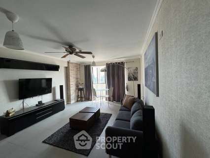 รูปภาพ คอนโด 1 ห้องนอน ราคาเหมาะสม ที่ Omni Tower ใกล้ BTS นานา 400 ม. (ID 1793119)