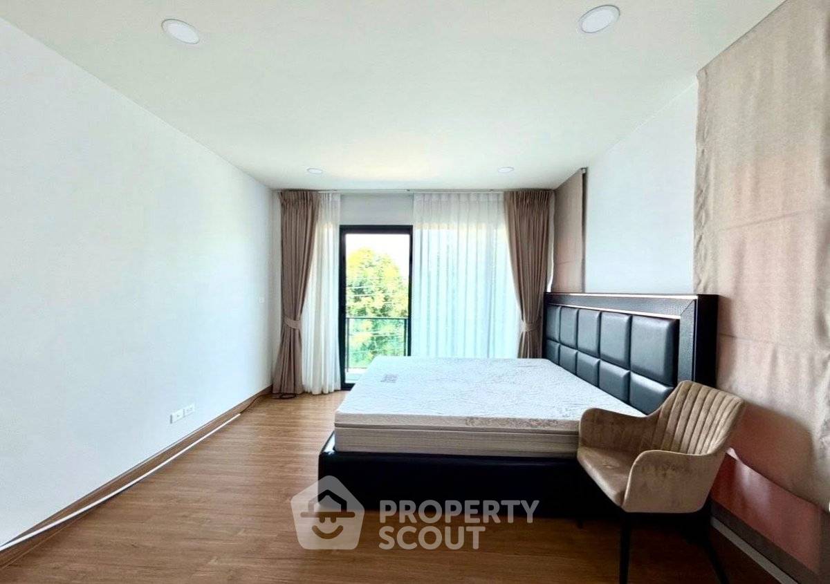 picture 4-BR House For Rent, Centro Bangna Km.7, Bang Kaeo, Bang Phli (ID 3128502) - 3/20