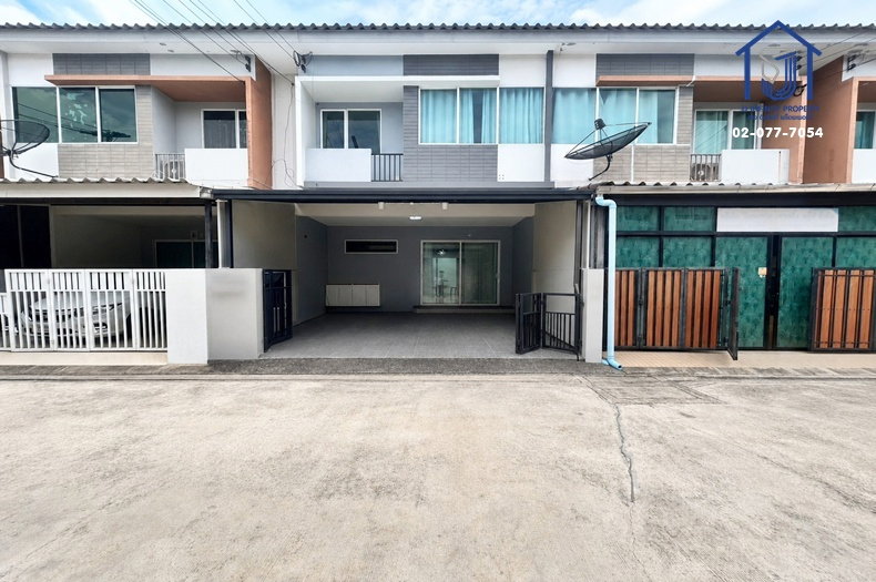 ขายทาวน์โฮม : ขายทาวน์โฮม 2 ชั้น หมู่บ้านเดอะทรัสต์ The Trust Town วงแหวน-ลำลูกกา ซอยบึงคำพร้อย ใกล้รถไฟฟ้าสายสีเขียว