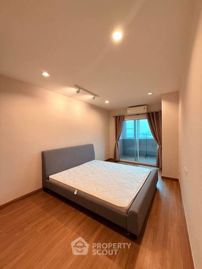 รูป คอนโด 2 ห้องนอน ชั้นสูง 103 เซ็นทรัล คอนโดมิเนียม ใกล้ชัยสถาน (ID 3127268) - รูปที่ 3/15