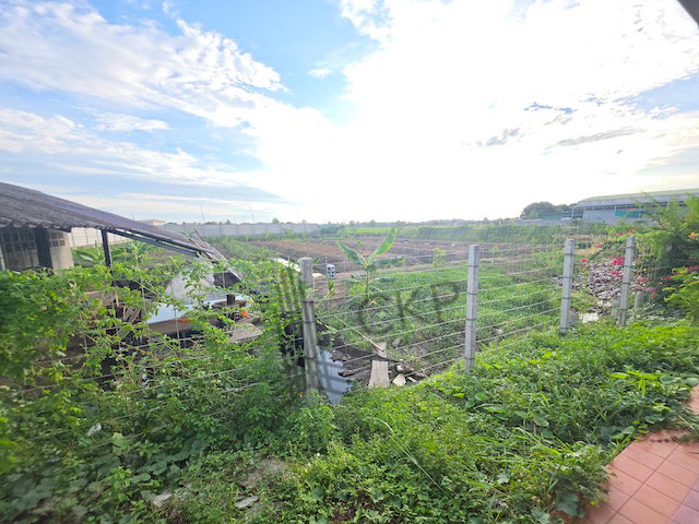 รูป ขายที่ดินพร้อมบ้านและสวน ขนาดใหญ่ 6 ไร่ 114 ตร.วา ทำเลทอง เหมาะสำหรับทำบ้านพักตากอากาศ บ้านสวน โครงการหมู่บ้านจัดสรร | 93389 - รูปที่ 18/20