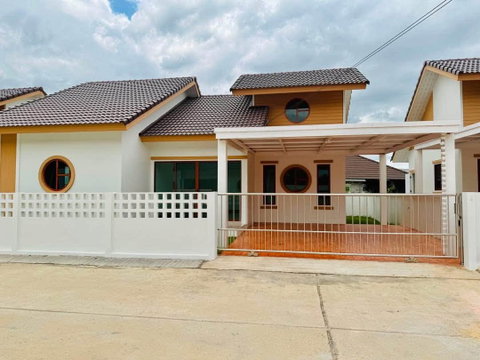 For Sale! New Muji-style House w/ Solar Panels, San Phak Wan-Hang Dong, 2.29M THB Call 063-6649056