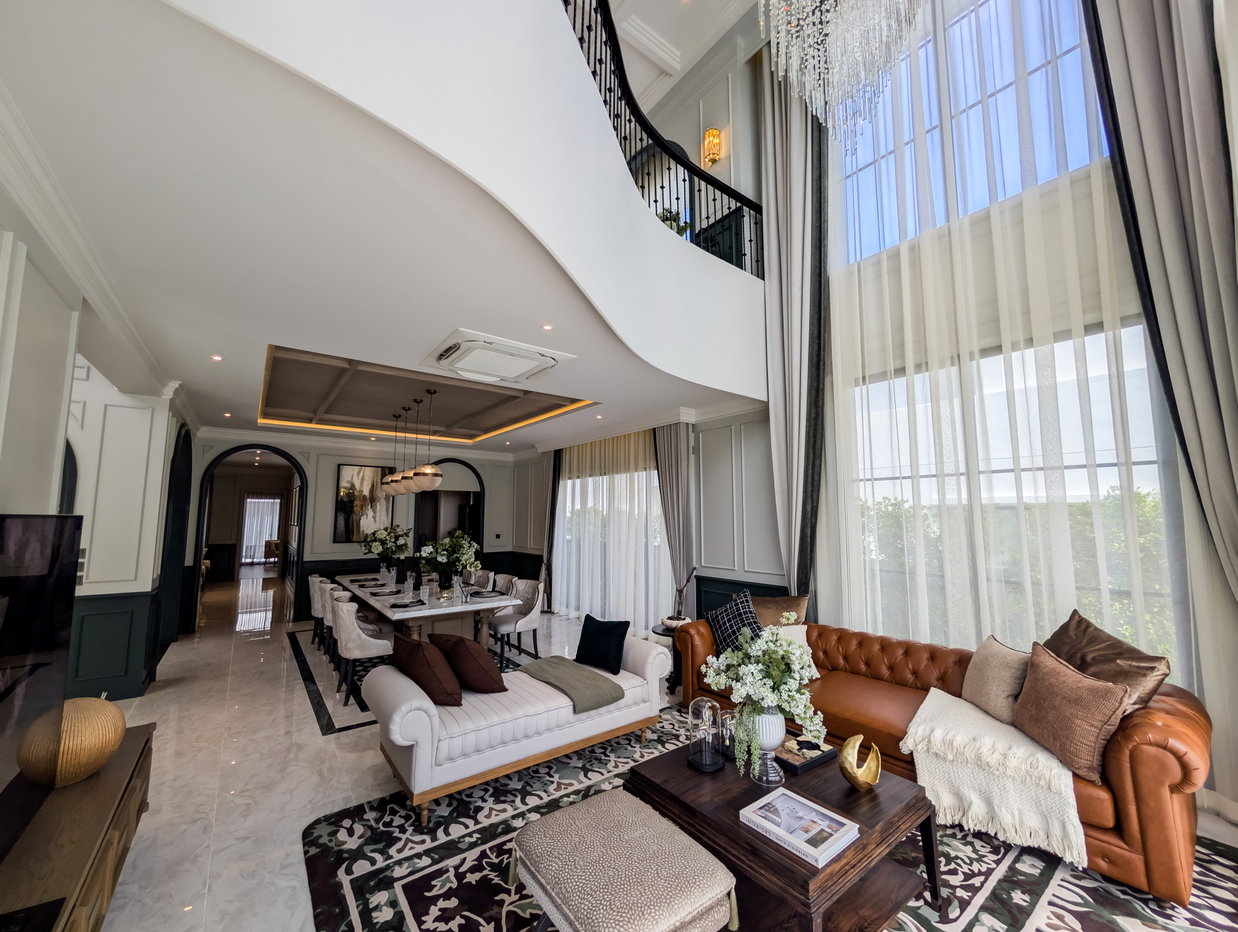 picture Luxury Modern Classic House East Pattaya for Sale - 4/28