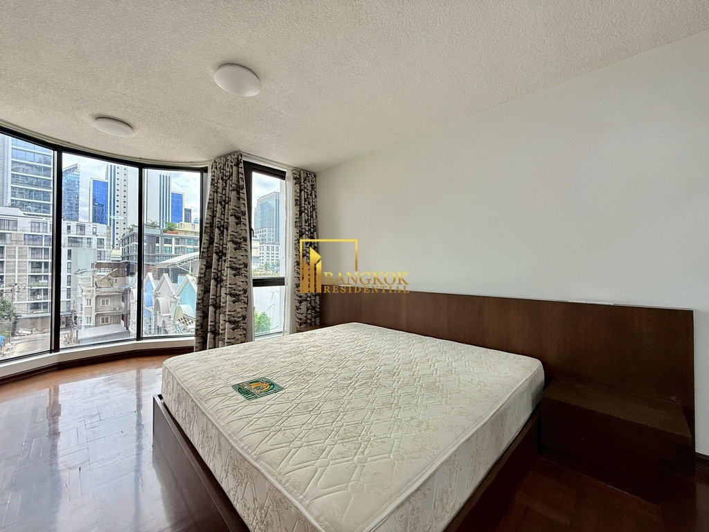 รูป Well Maintained 3 Bedroom Apartment For Rent in Chidlom Area - BR0735AP - รูปที่ 19/45