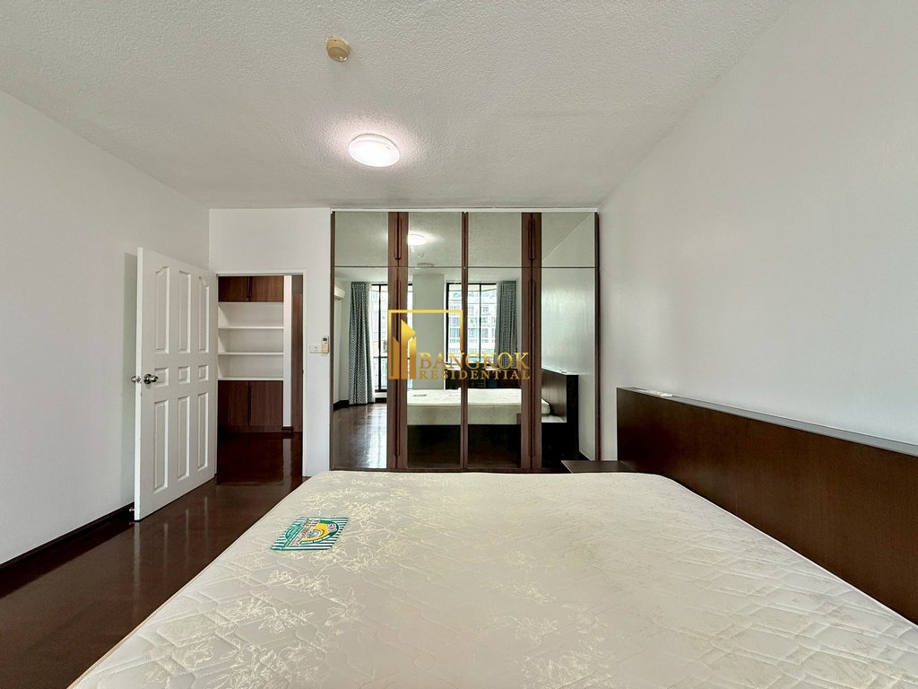 รูป Well Maintained 3 Bedroom Apartment For Rent in Chidlom Area - BR0735AP - รูปที่ 28/45