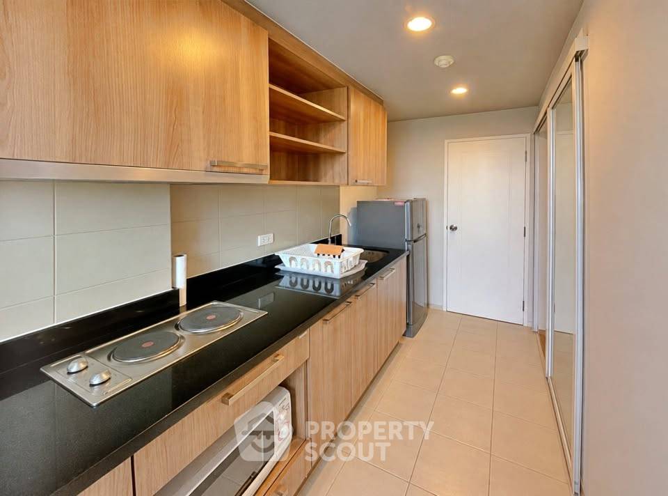 picture 1-BR Condo 40 Sqm Hive Sukhumvit 65, 300m to BTS Ekkamai (ID 3129745) - 6/8