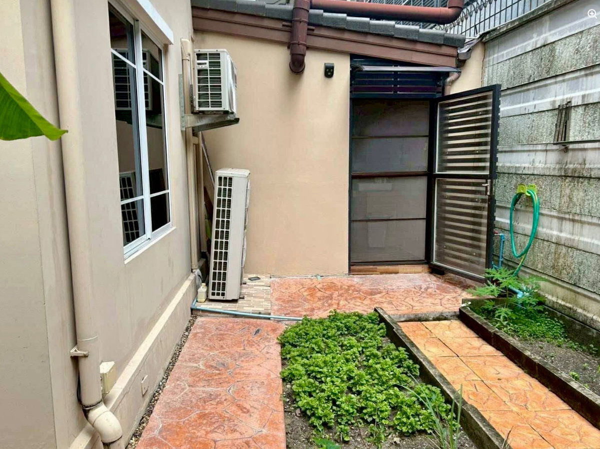 รูป ให้เช่าบ้านเดี่ยว 2 ชั้น Passorn Prestige Pattanakarn เฟอร์นิเจอร์ Built-in ทั้งหลัง พร้อมโซลาร์เซลล์และลิฟต์บันได ใกล้เอกมัย ทองหล่อ พระราม 9 - รูปที่ 44/48