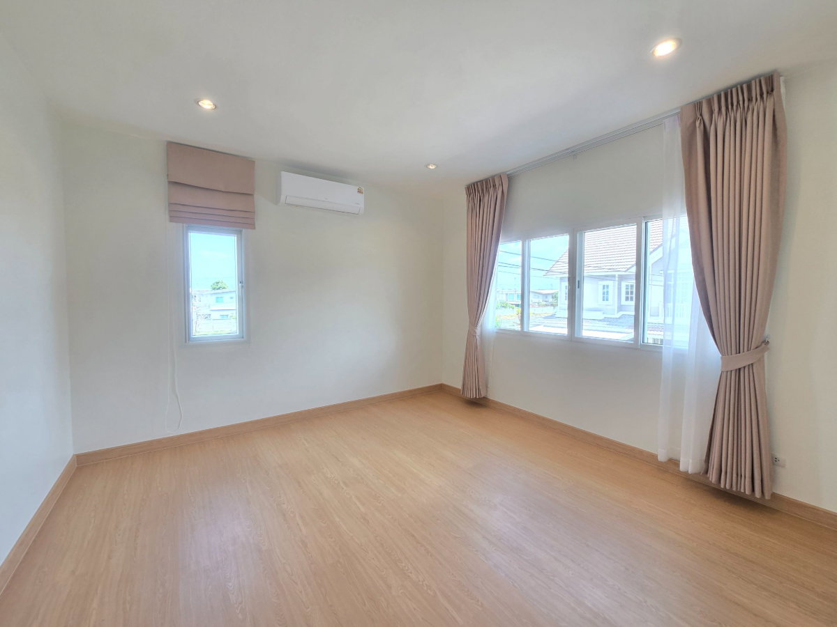 รูป บ้านเดี่ยวมินิมอล สไตล์อังกฤษ ถนนเลียบคลองสอง ม.บุราสิริ ปัญญาอินทรา ใกล้ห้างแฟชั่นไอส์แลนด์ ใกล้รถไฟฟ้าสายสีชมพู - รูปที่ 45/49