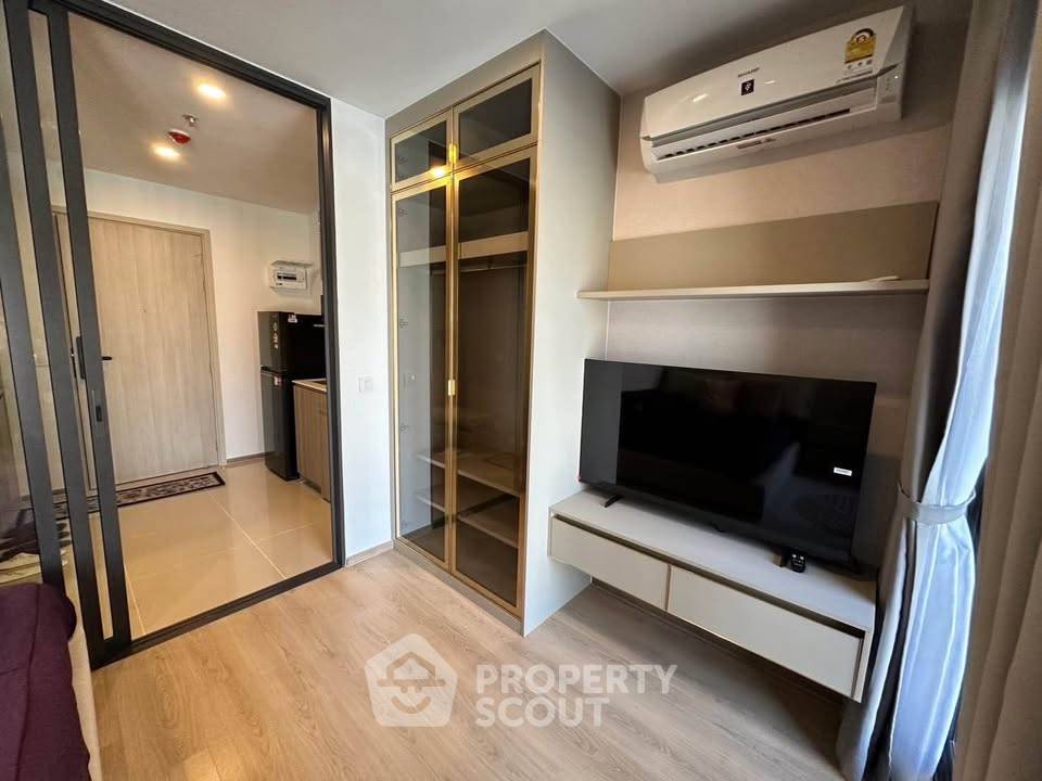 รูป คอนโด 1 ห้องนอน ขนาด 28 ตร.ม. ชั้น 15 ที่ LIFE Rama 4 - Asoke ใกล้ MRT ศูนย์สิริกิติ์ 400 ม. (ID 3129309) - รูปที่ 4/5