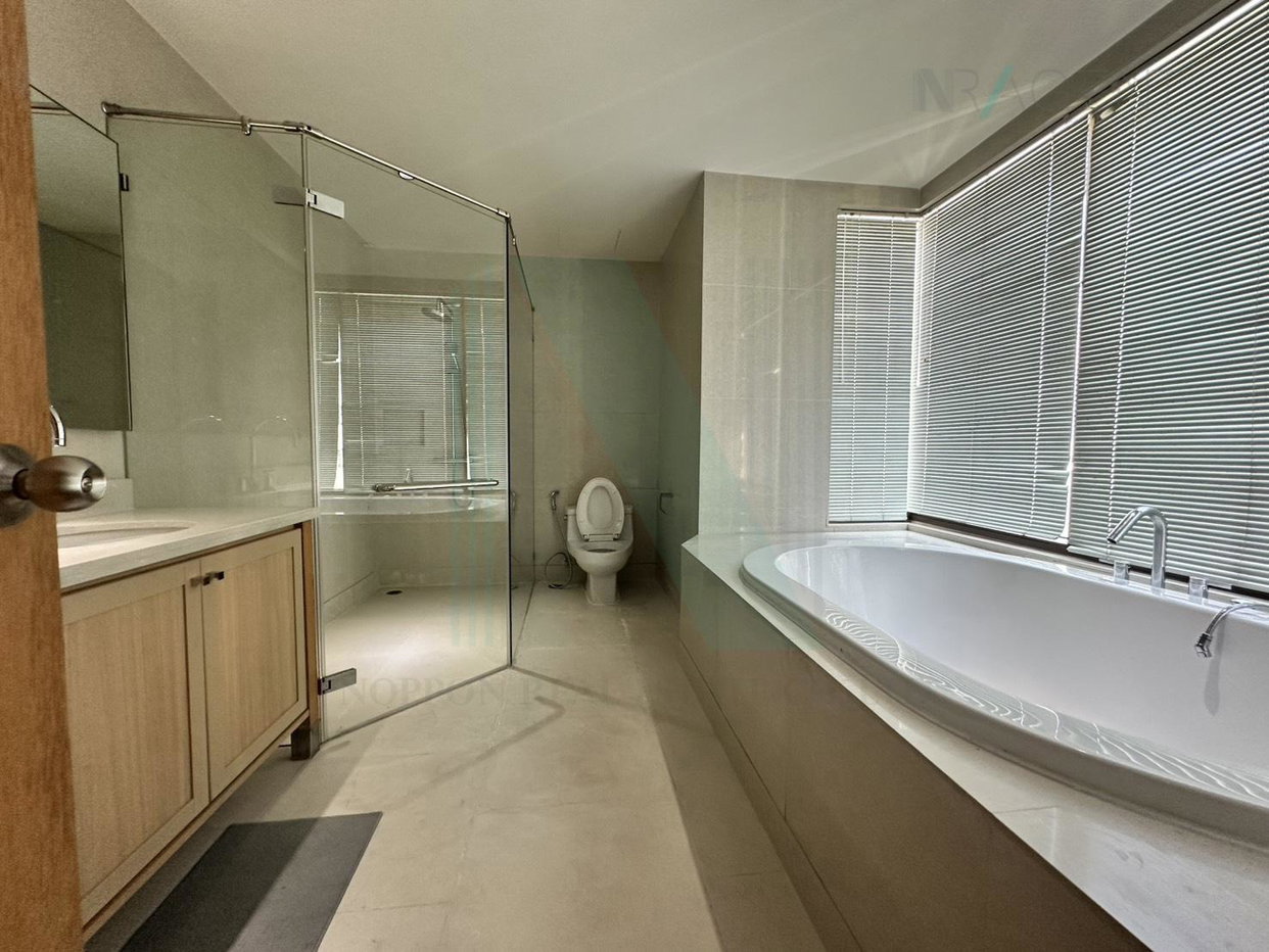 รูป ให้เช่าคอนโด ดิ เอ็มโพริโอ เพลส อาคาร A ชั้น 30 3 ห้องนอน ขนาด 144 ตรม ใกล้ เอ็มควอเทียร์ - รูปที่ 5/8