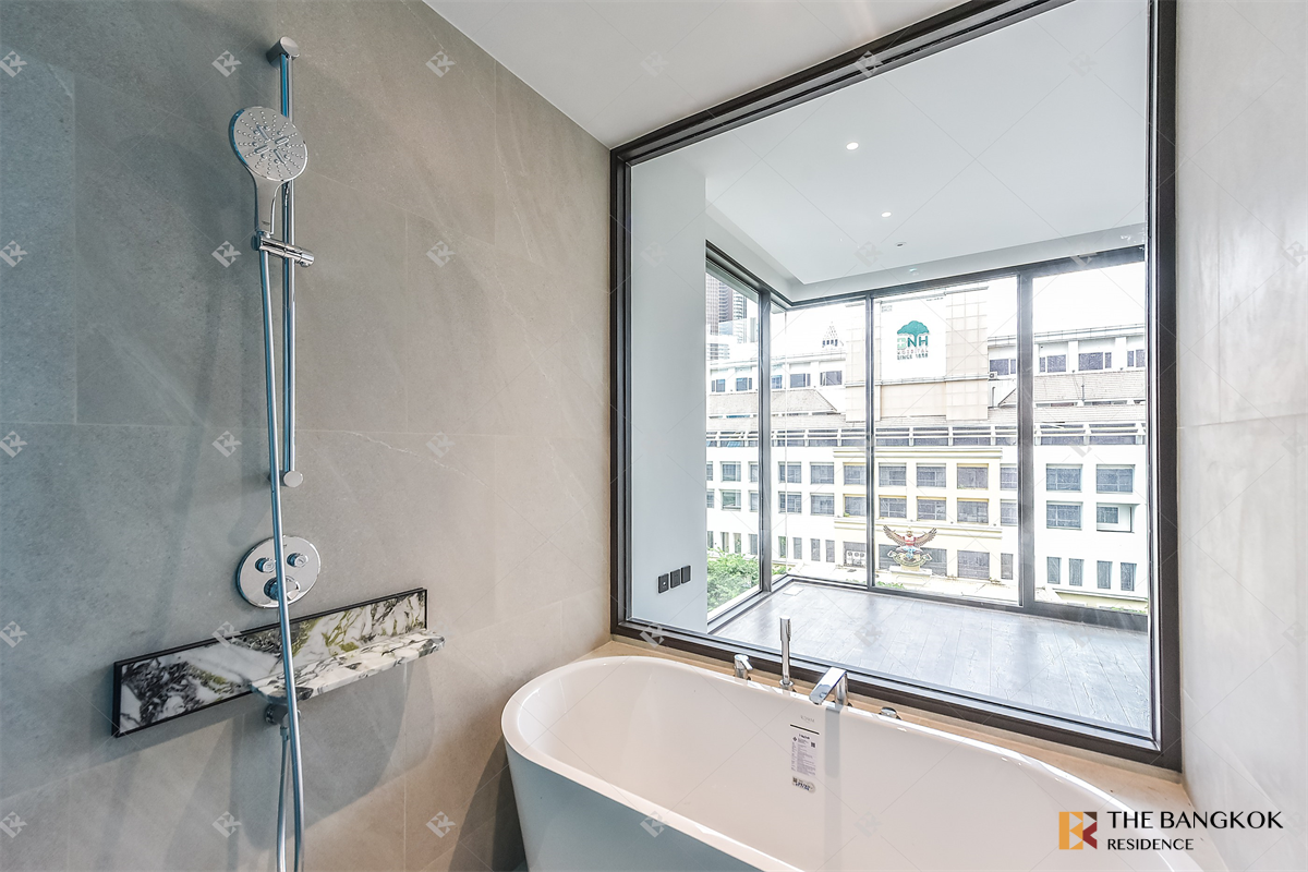 picture ROMM CONVENT Easy Travel, Fully Utilized Space near BTS Sala Daeng - 1/10