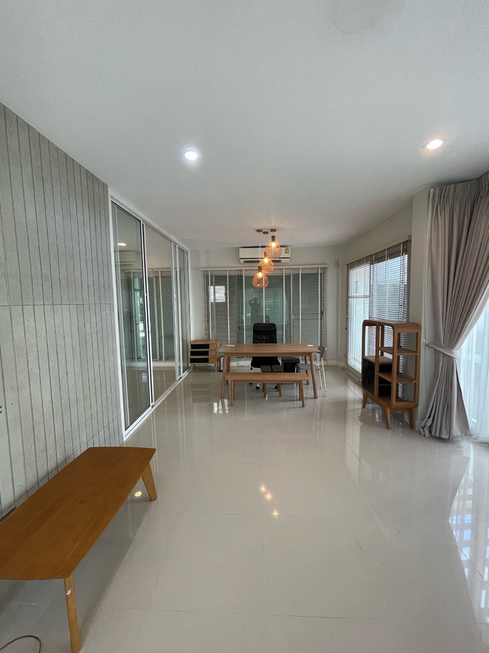 รูป 🏡✨ ให้เช่าบ้านเดี่ยว 2 ชั้น – Life Bangkok Boulevard รามอินทรา 23 📍 ทำเลศักยภาพ ใกล้รถไฟฟ้าสายสีชมพู สถานีลาดปลาเค้า - รูปที่ 3/15
