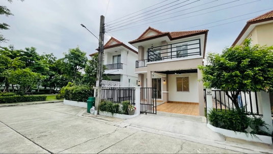 บ้านหน้าสวน วิวโล่ง อยู่แล้วสบายใจ รีโนเวทใหม่ทั้งหลัง พร้อมเข้าอยู่