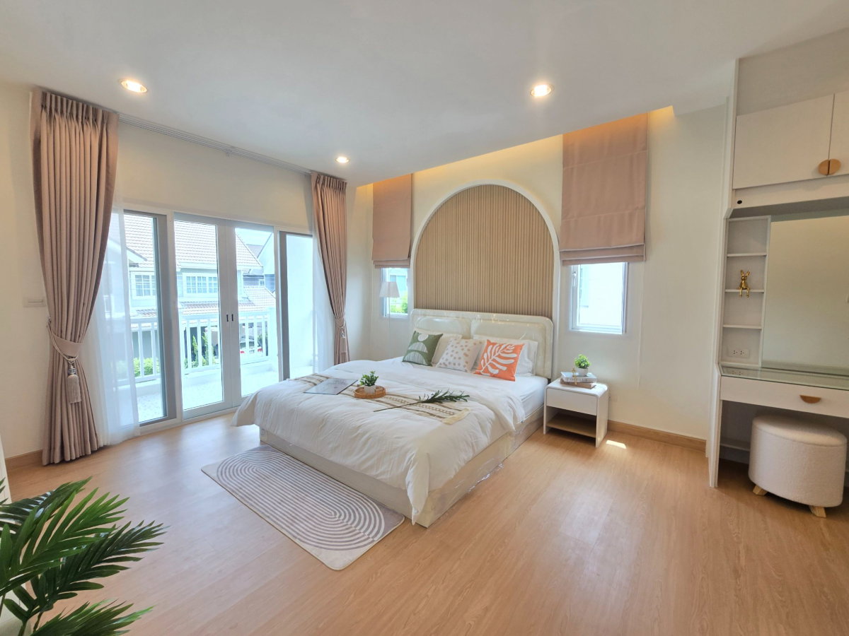 รูป บ้านเดี่ยวมินิมอล สไตล์อังกฤษ ถนนเลียบคลองสอง ม.บุราสิริ ปัญญาอินทรา ใกล้ห้างแฟชั่นไอส์แลนด์ ใกล้รถไฟฟ้าสายสีชมพู - รูปที่ 35/49