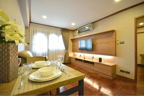 Thonglor Tower ✨ Beautiful room, great view, fully furnished, excellent location, very convenient for transportation.