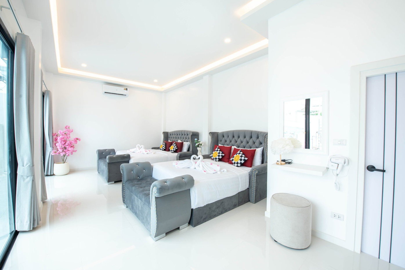 picture Pool Villa for Rent Huay Yai Pattaya Fully Furnished - 8/9