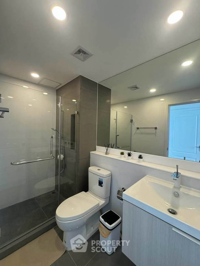 รูป คอนโด 1 ห้องนอน The Clev Riverline ชั้น 33 พื้นที่ 31 ตร.ม. โซนสวนหญ้า (ID 3129965) - รูปที่ 11/12