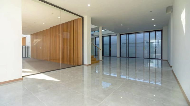 รูป 🏡ขายบ้านโมเดิร์น House for sale ขายบ้านใหม่ติดสนามบิน T. 063-6649056 - รูปที่ 3/19