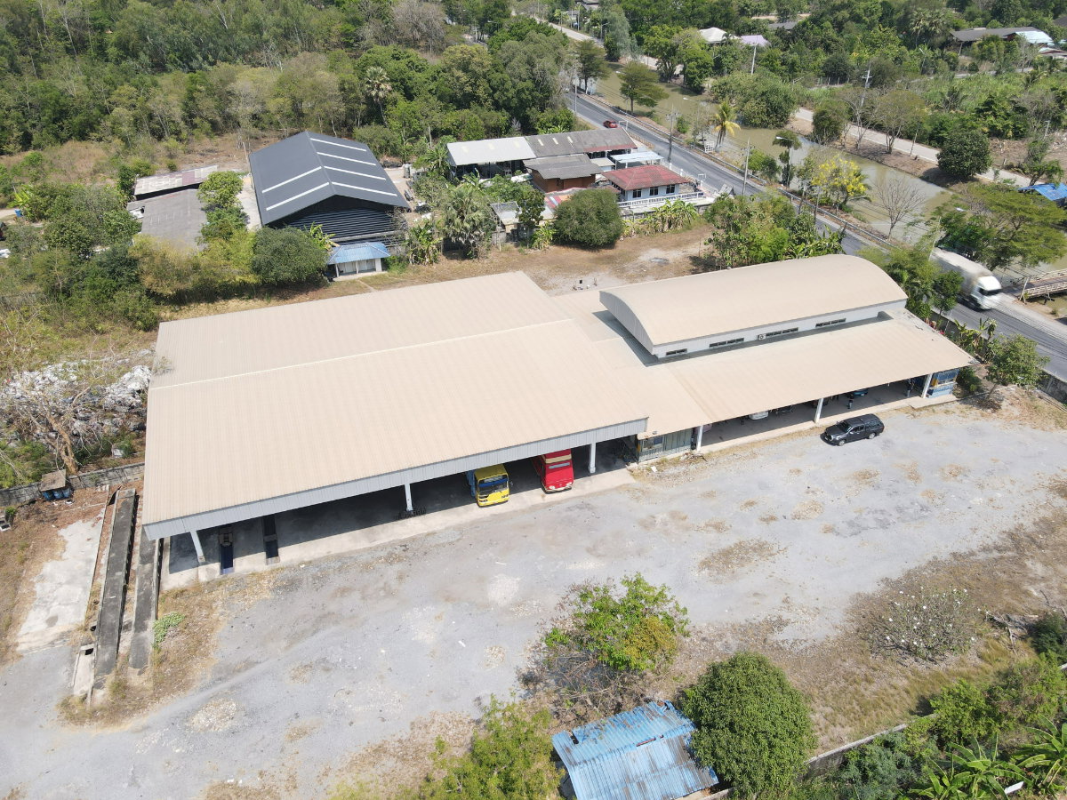 picture Land for sale with bus depot office and dormitory, spacious area, ready for use, Khlong Hok, Pathum Thani. - 7/12