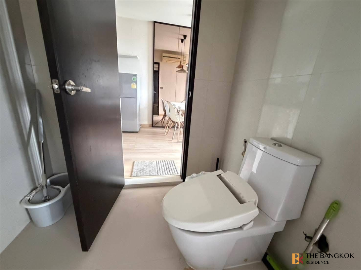 picture Le Luk Condominium near BTS Phra Khanong Easy Start with a City Dweller Lifestyle - 10/10