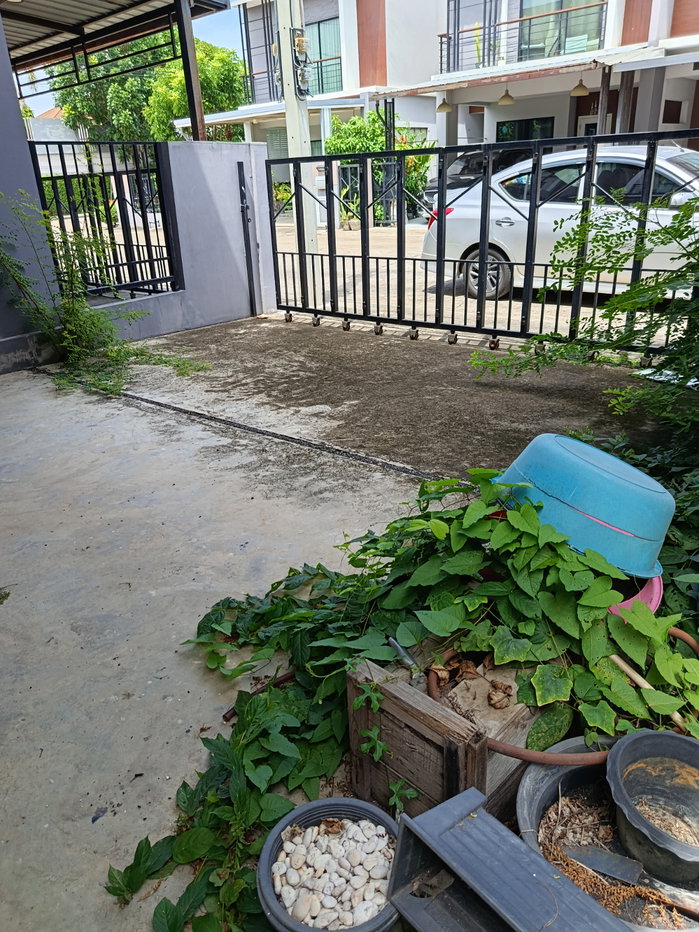 picture Like-New 3-Bedroom Townhome for Sale at The Plant Rangsit–Khlong 2 - 13/22