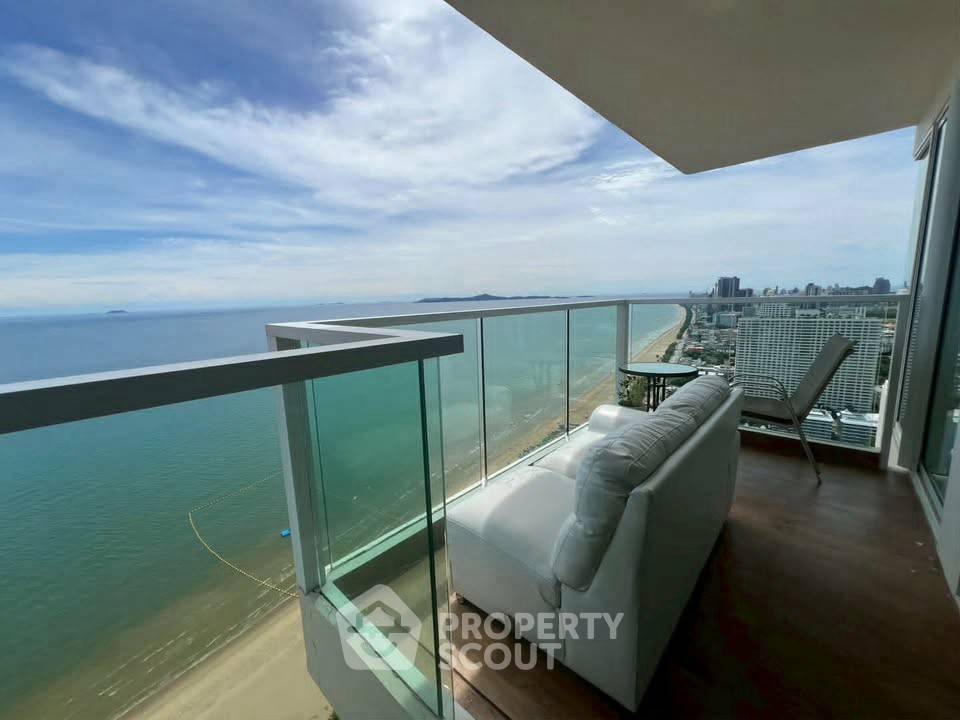 picture High-Floor 2-BR 89 Sqm Cetus Beachfront, Jomtien Beach (ID 3128846) - 13/20