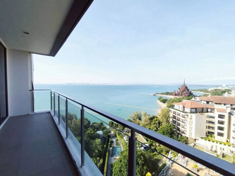 picture Baan Plai Haad Wongamat 1 Bedroom Sea View Condo for Rent - 1/10
