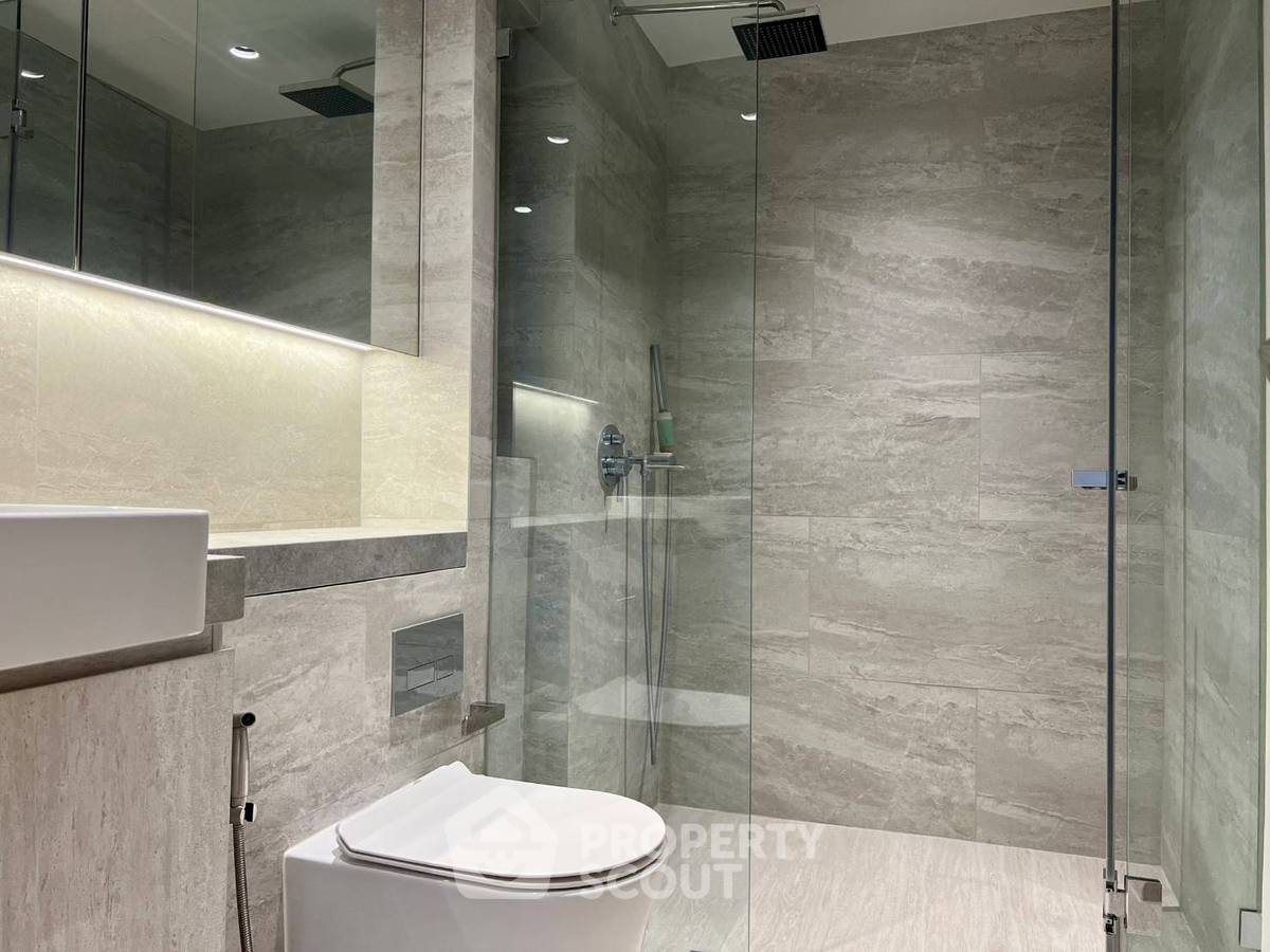 picture High-Floor 1-BR 47 Sqm The Lofts Silom, 400m to BTS Surasak (ID 3127098) - 11/16