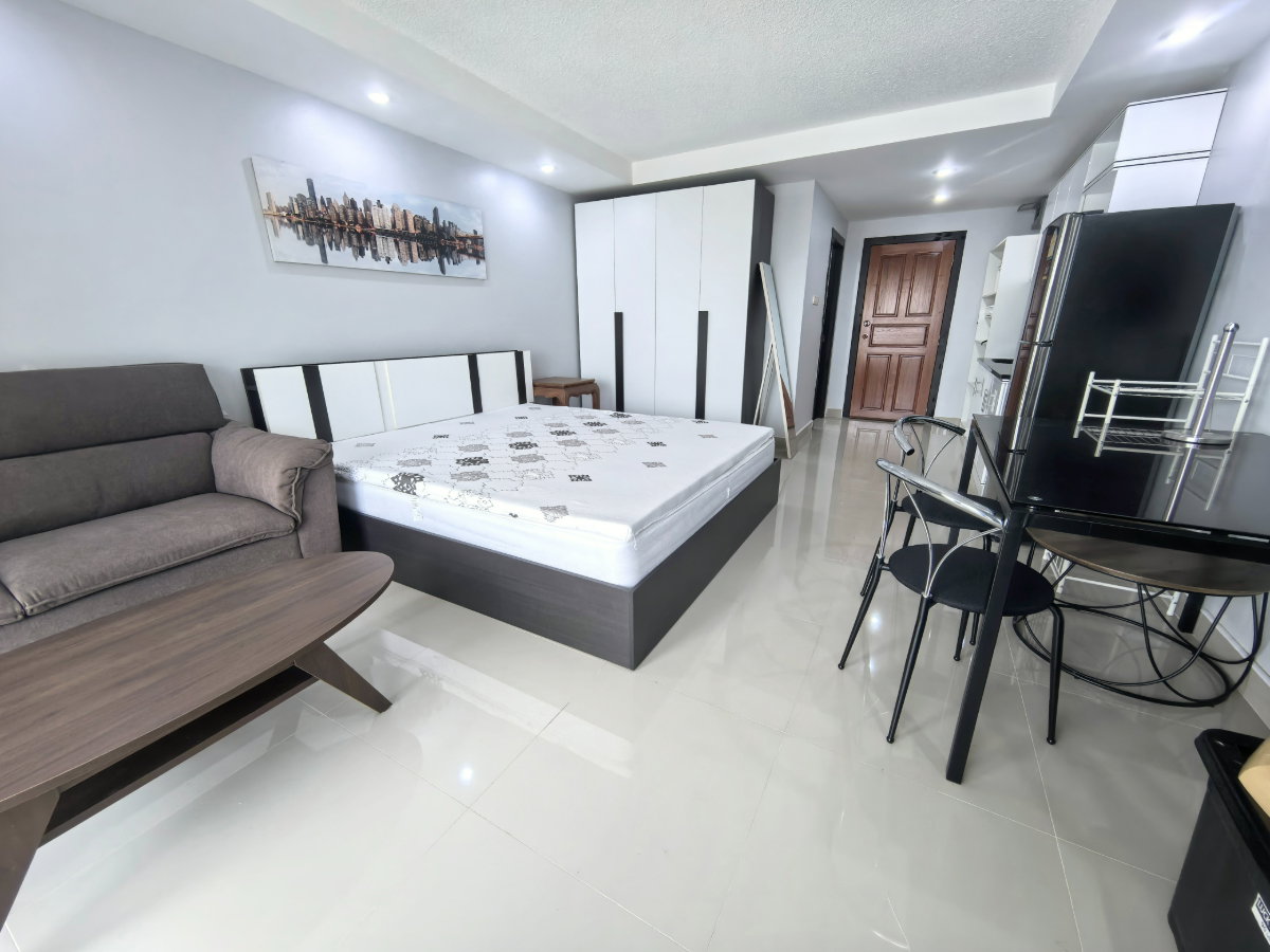 picture Pay 200 000 THB down, and move in! The rest in 2-20 years finance. - 4/17