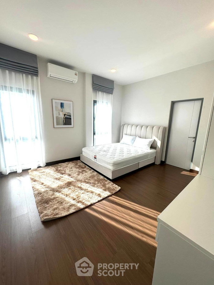 รูป บ้านให้เช่า 7 ห้องนอน โครงการ The City Bangna พื้นที่ 500 ตร.ม. บางแก้ว บางพลี สมุทรปราการ (ID 3128477) - รูปที่ 3/14
